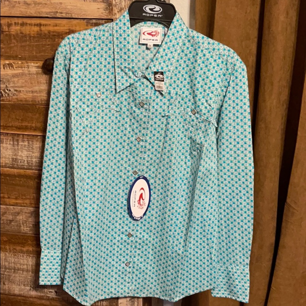 Roper Women’s button down shirt